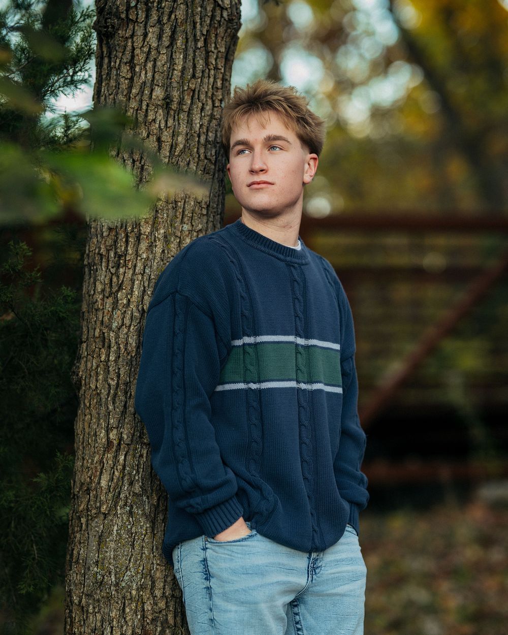 Kansas City senior portrait session setting by Jen Welker Photographer