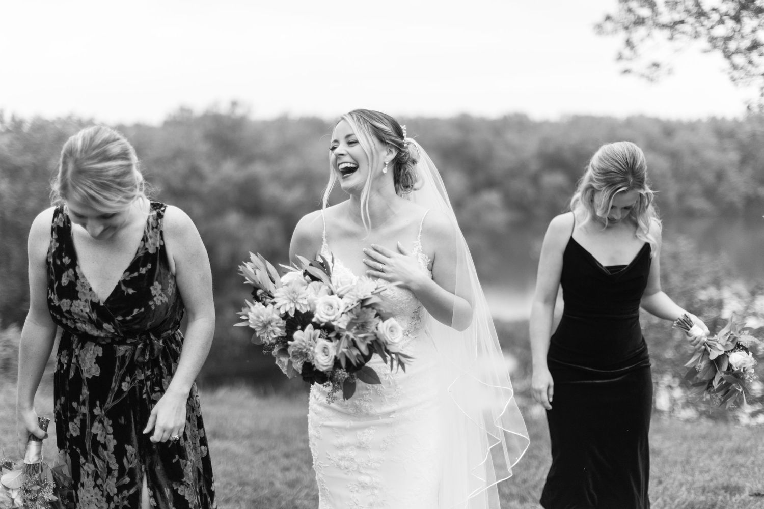 Natalie + David | © Carly Arnwine Photography | Murray Hill | Leesburg, Virginia wedding