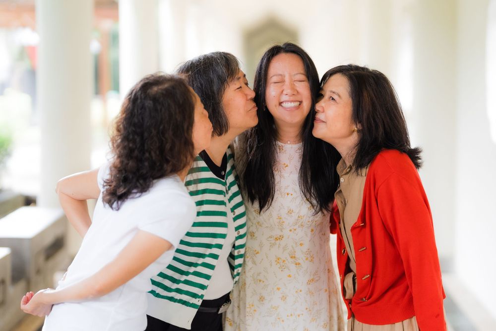 The bride and aunties at Chiang Kai-shek Memorial Hall in Taipei City.