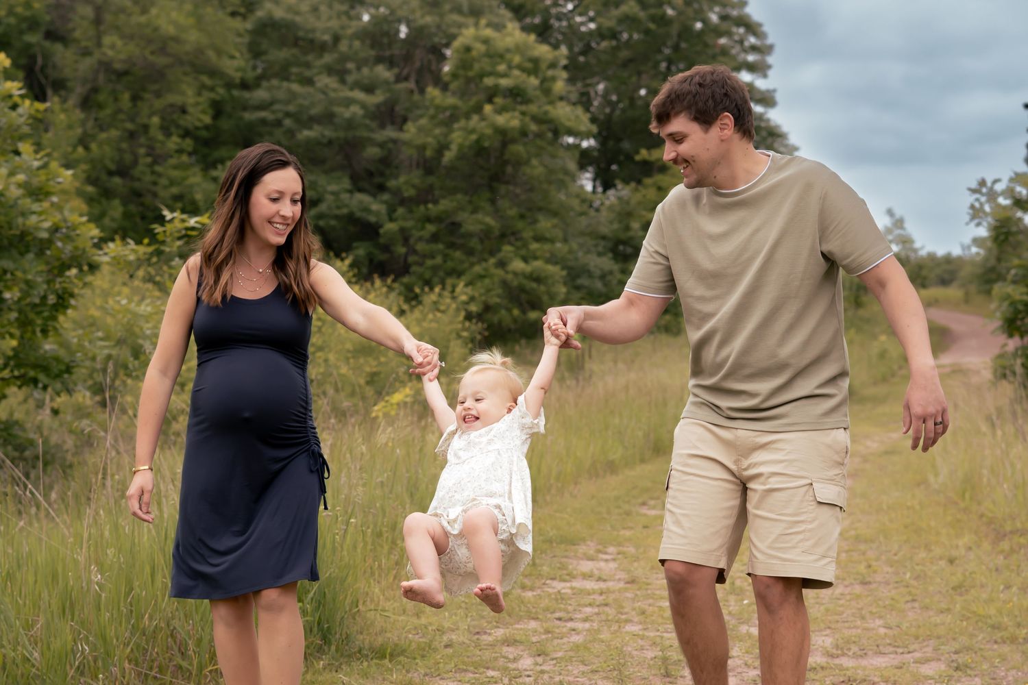 Family lifestyle maternity photos in the Brainerd Lakes Area.