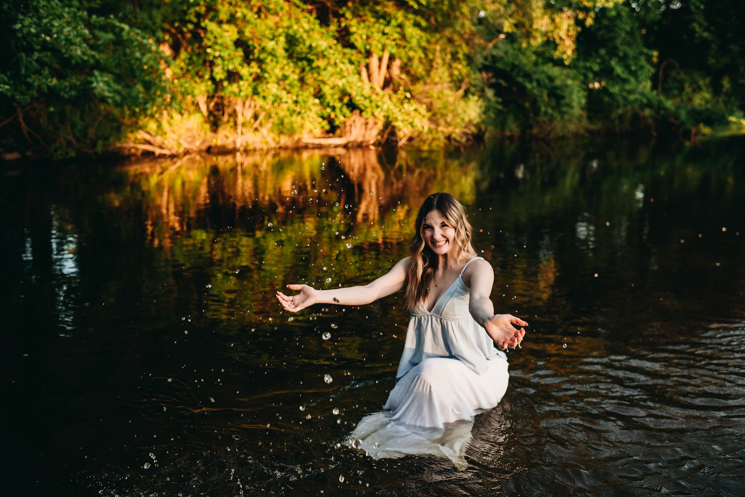 Fenton Michigan Senior Pictures, Fenton Michigan Photographer, Fenton Michigan Senior Photographer, Fenton Michigan Senior Session