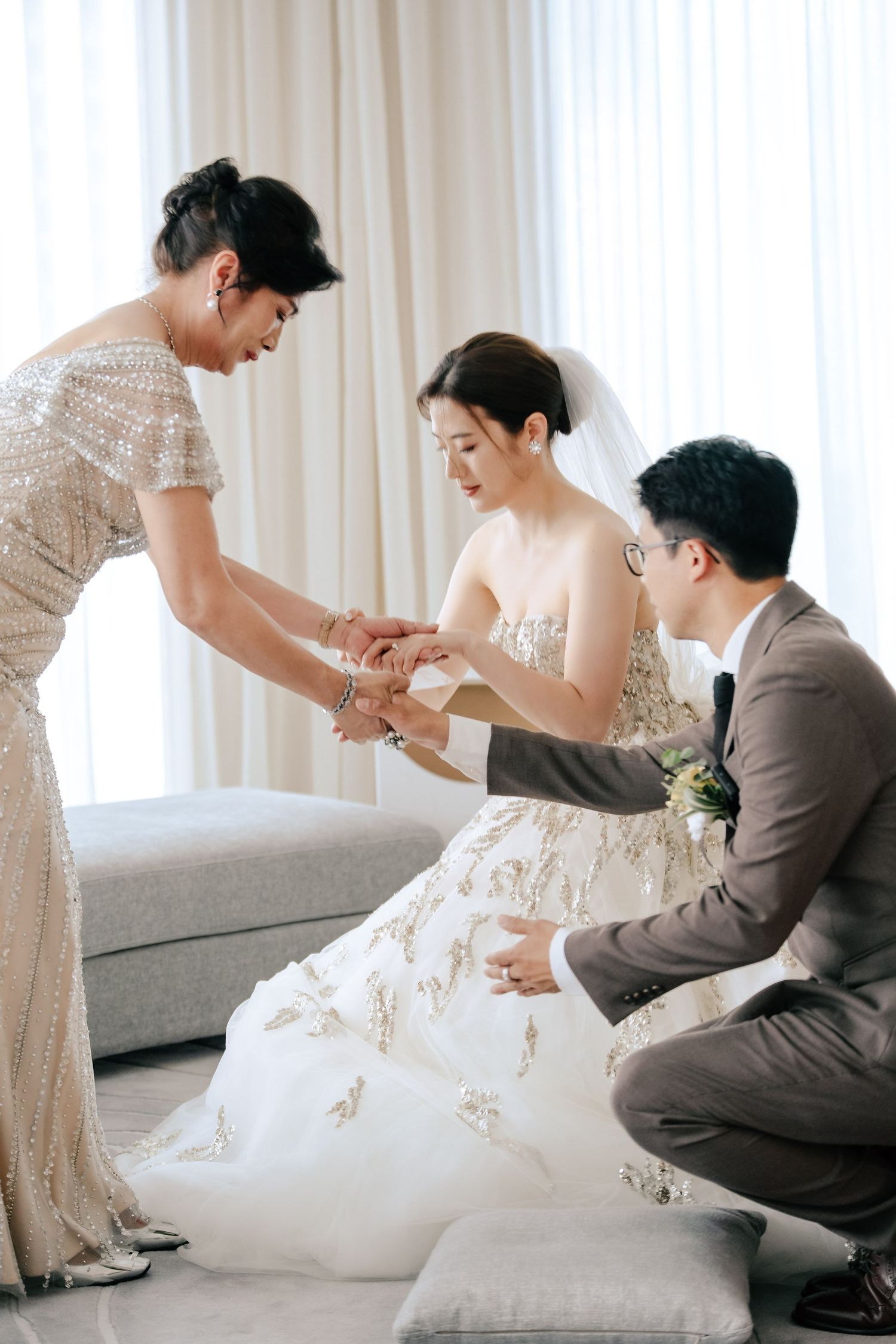 台中勤美洲際酒店戶外證婚渴望影像、戶外教堂婚禮攝影、台北台中高雄婚禮攝影推薦團隊、美式時尚酒店戶外證婚婚禮推薦、海外婚禮攝影、海外婚紗攝影推薦、美式婚禮場地推薦、海外旅拍攝影、美式溫暖自然風格、韓式婚禮攝影、百大台灣婚禮攝影師推薦、高雄戶外婚禮攝影、峇里島澳洲美國紐西蘭加拿大