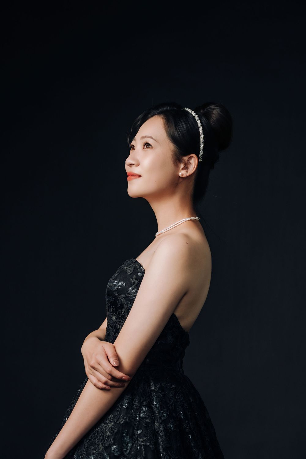 夏天婚紗WhiteLily婚紗、墾丁時尚高級婚紗、草原海邊婚紗、高雄美式棚拍婚紗、屏東自助婚紗攝影工作室推薦、韓式婚紗，小紅書婚紗、明星氛圍婚紗、海外婚紗招募中、海外婚禮推薦、戶外證婚場地、高雄台南自主婚紗、紐西蘭皇后鎮駐點婚紗婚禮攝影家庭
