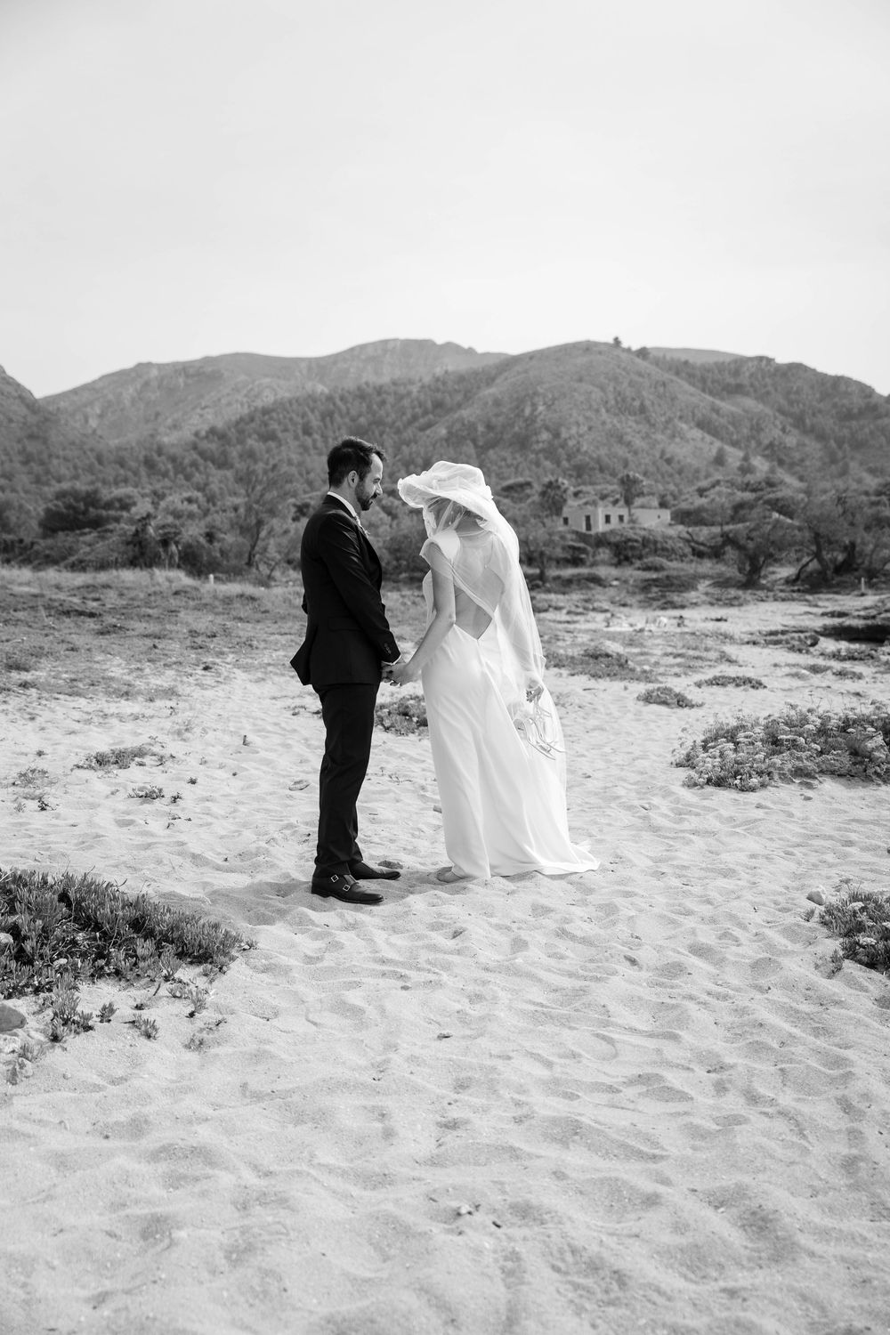 Wedding in a vineyard in Artà, Mallorca – outdoor ceremony surrounded by nature