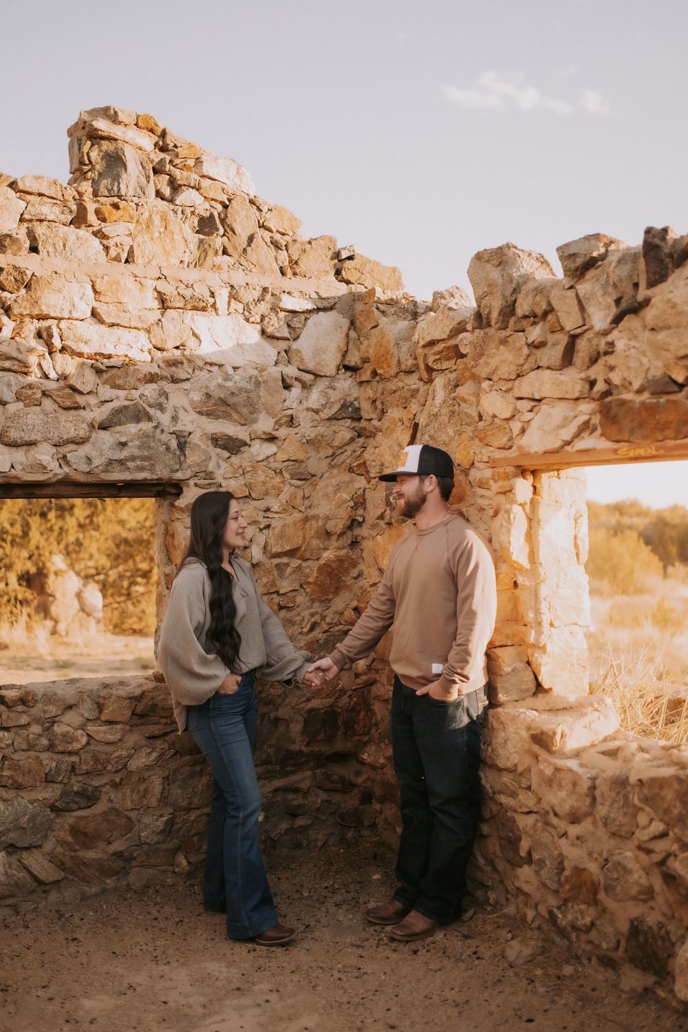 Albuquerque proposal photographer. Engagement photographer near Santa Fe. Couples photo session in the desert. Proposal ideas in New Mexico.