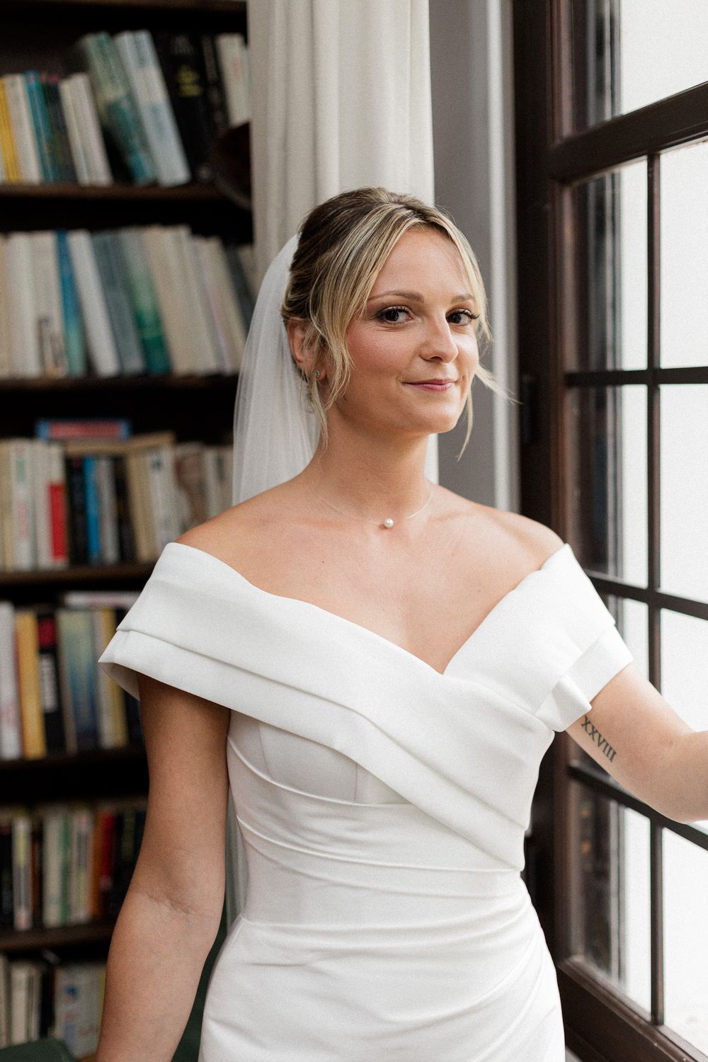 Photographe de mariage capturant des instants sincères et intemporels avec une approche artistique, élégante et naturelle.