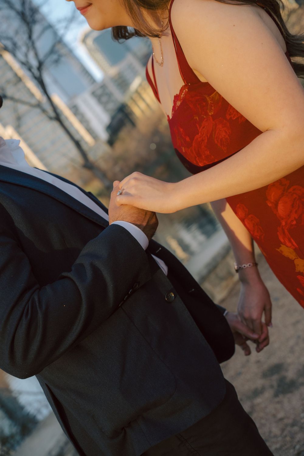 Austin, Texas engagement photos at Auditorium Shores.