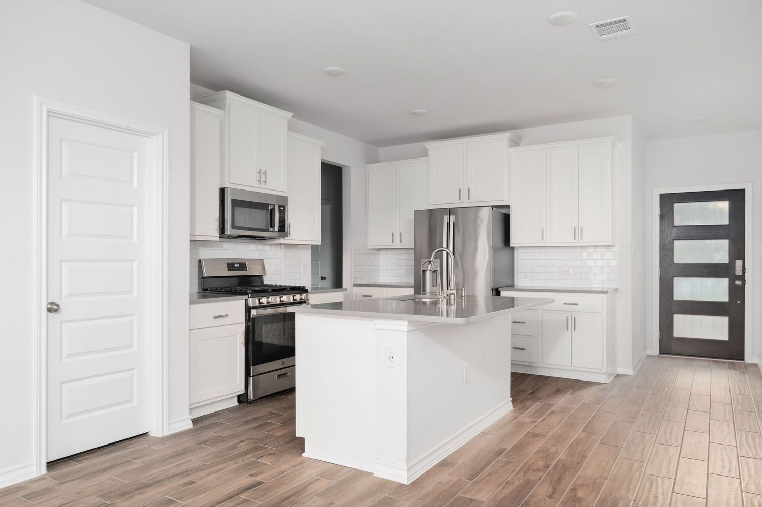 179 Leatherleaf Dr, Buda, TX