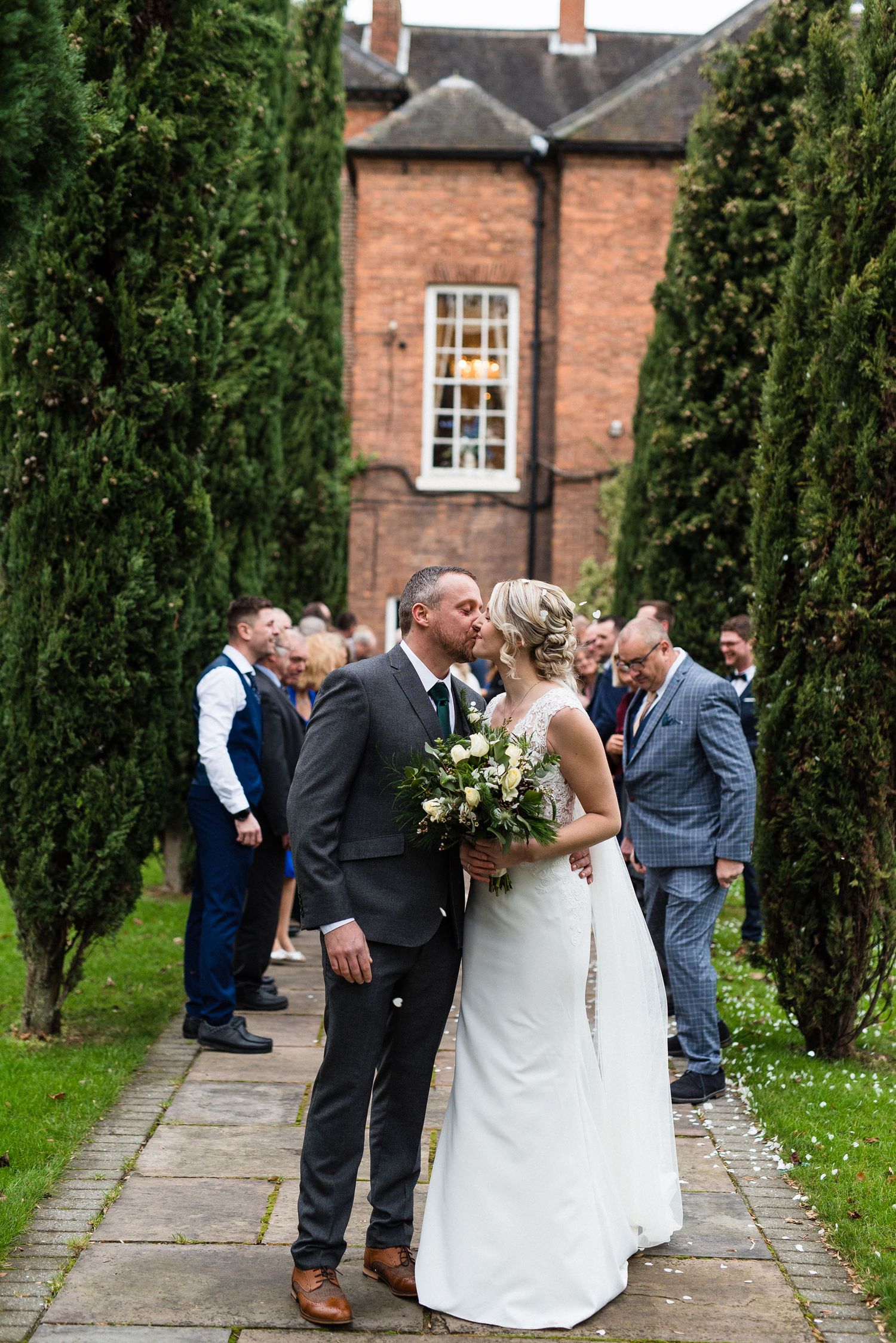 Foremark Weddings & Cottages. Natural wedding photography in Derby, Nottingham & the Peak District. Affordable packages.