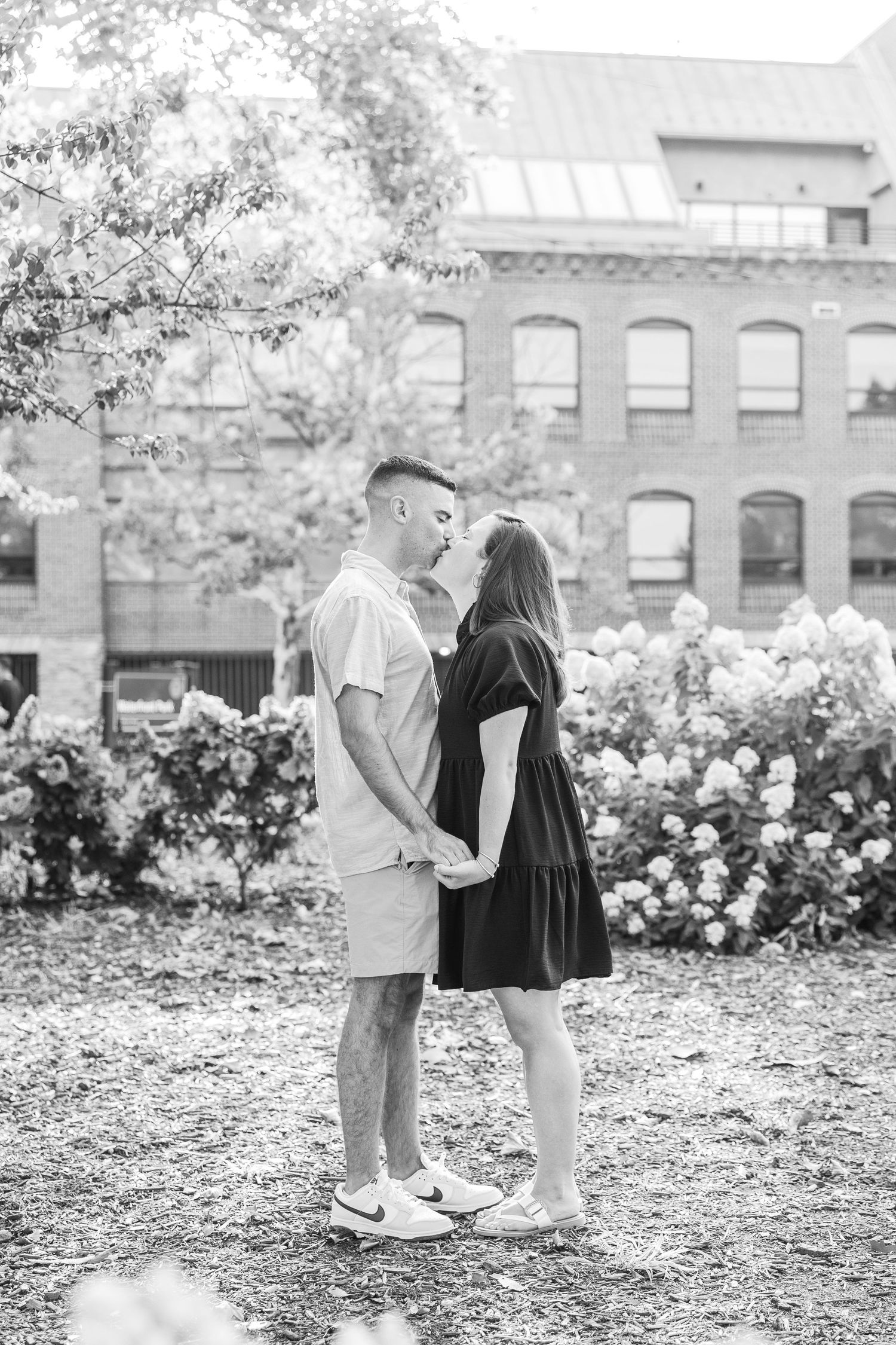 OLD TOWN ALEXANDRIA WATERFRONT PARK SURPRISE PROPOSAL PHOTOS