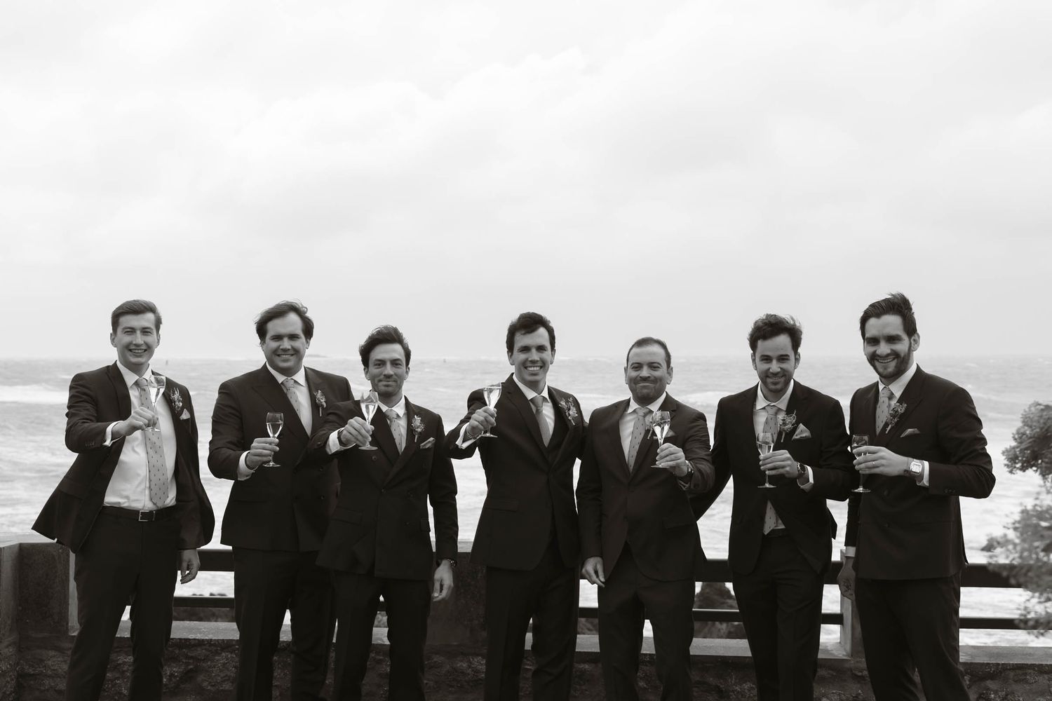intimate weddings wedding photography photographer photographe photographie mariage intimistes elopement authentique émotions amour France