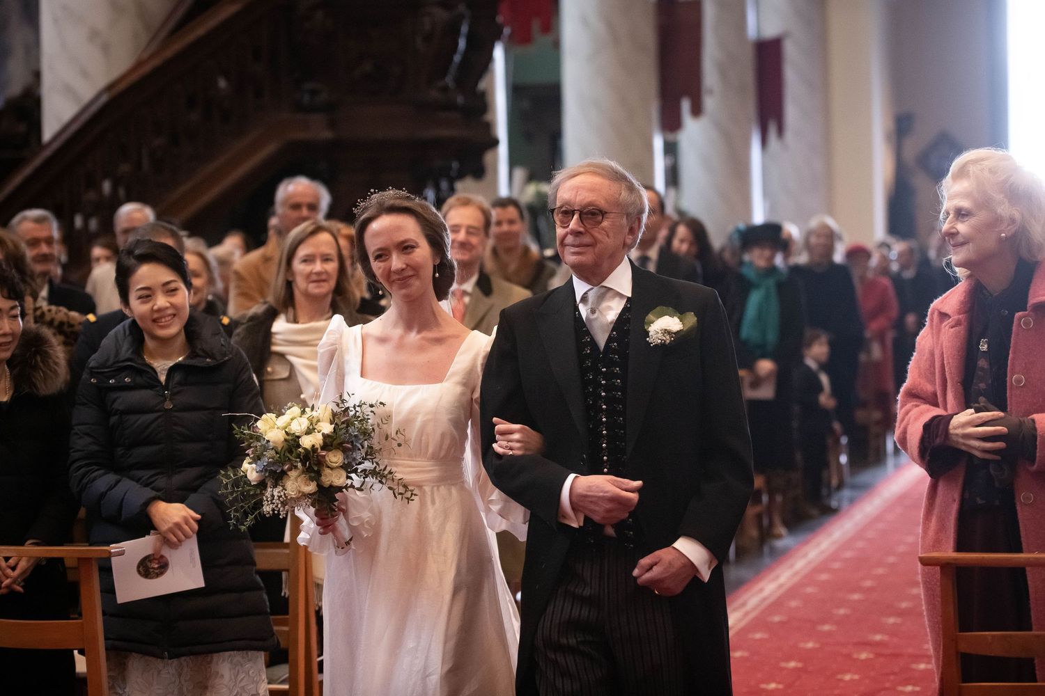 Photo des mariés à l'église mariage à Terblock