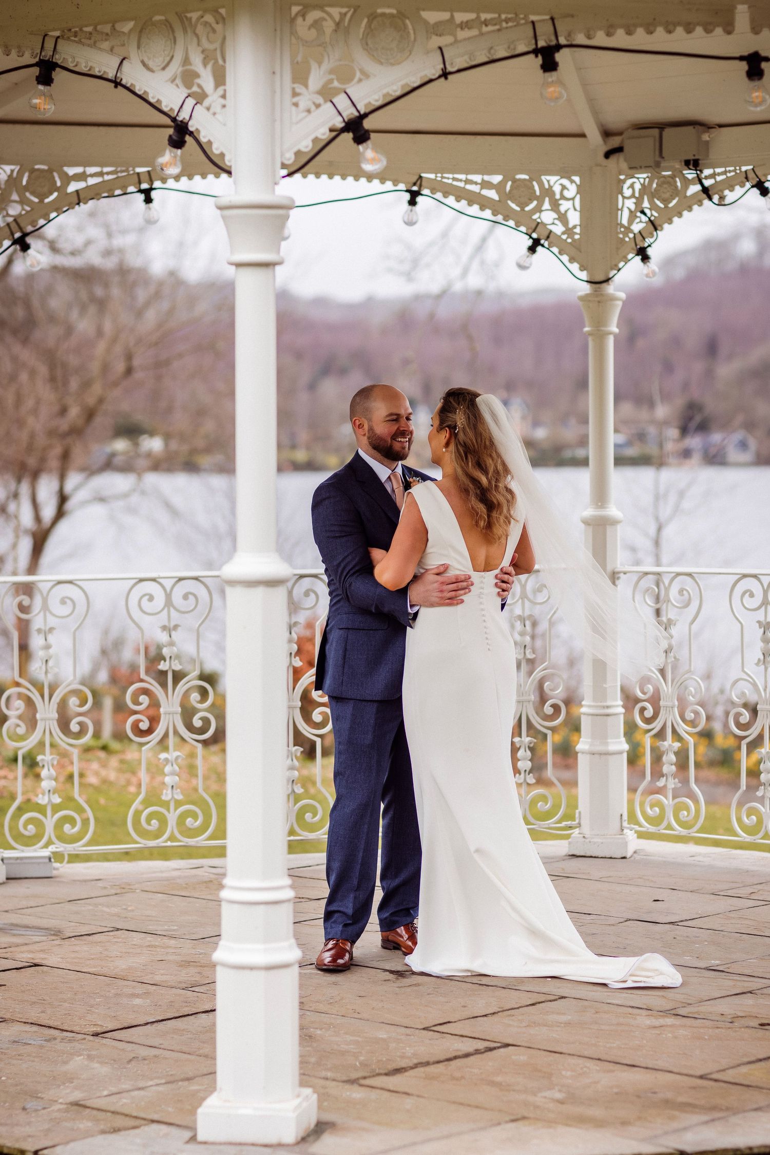 Gazebo and grounds at Storrs Hall wedding venue
