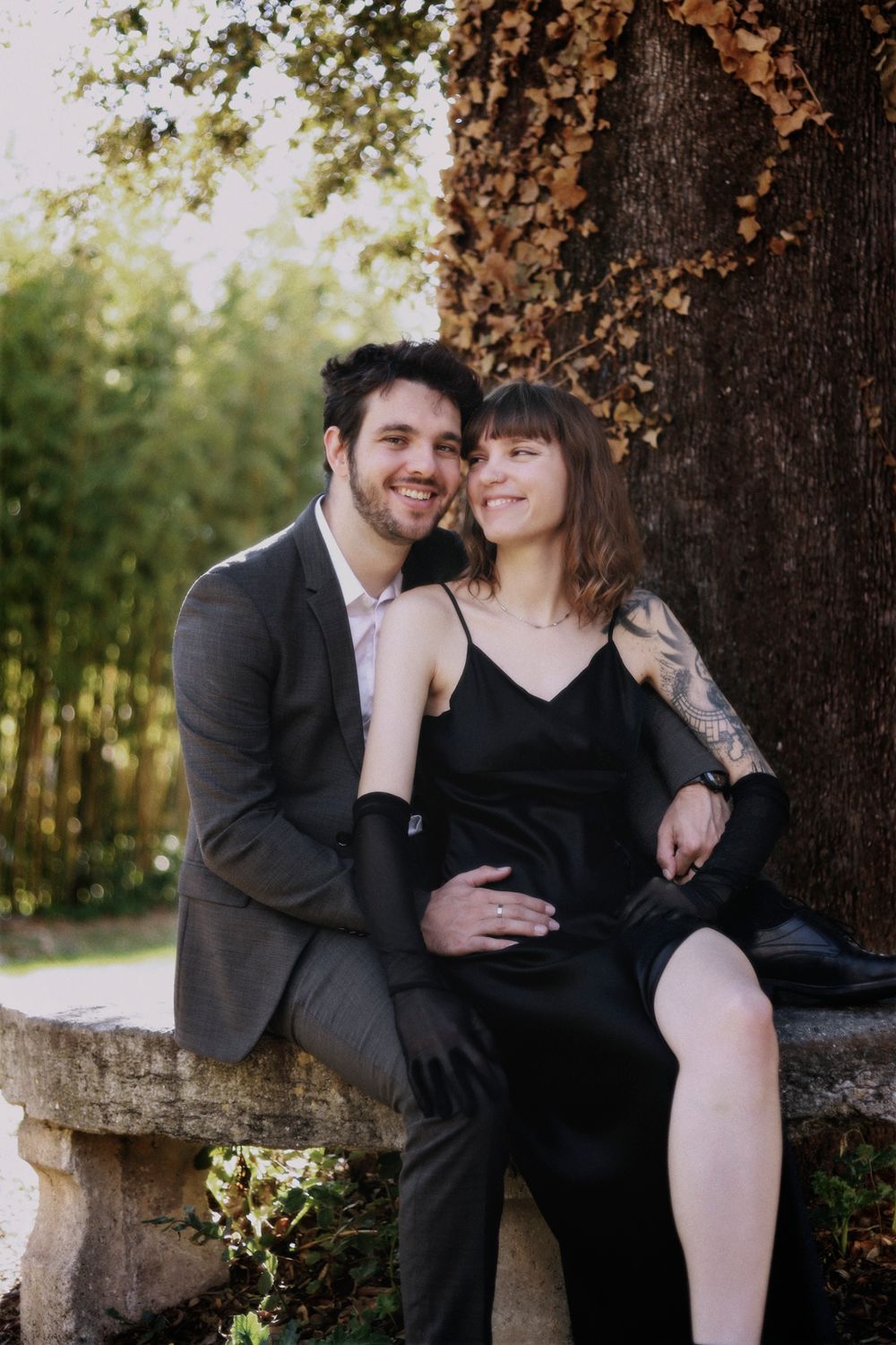 Séance photo par Chaemi Studio, photographe à Montpellier. Shooting portrait éditorial, architectural et élégant en couple.
