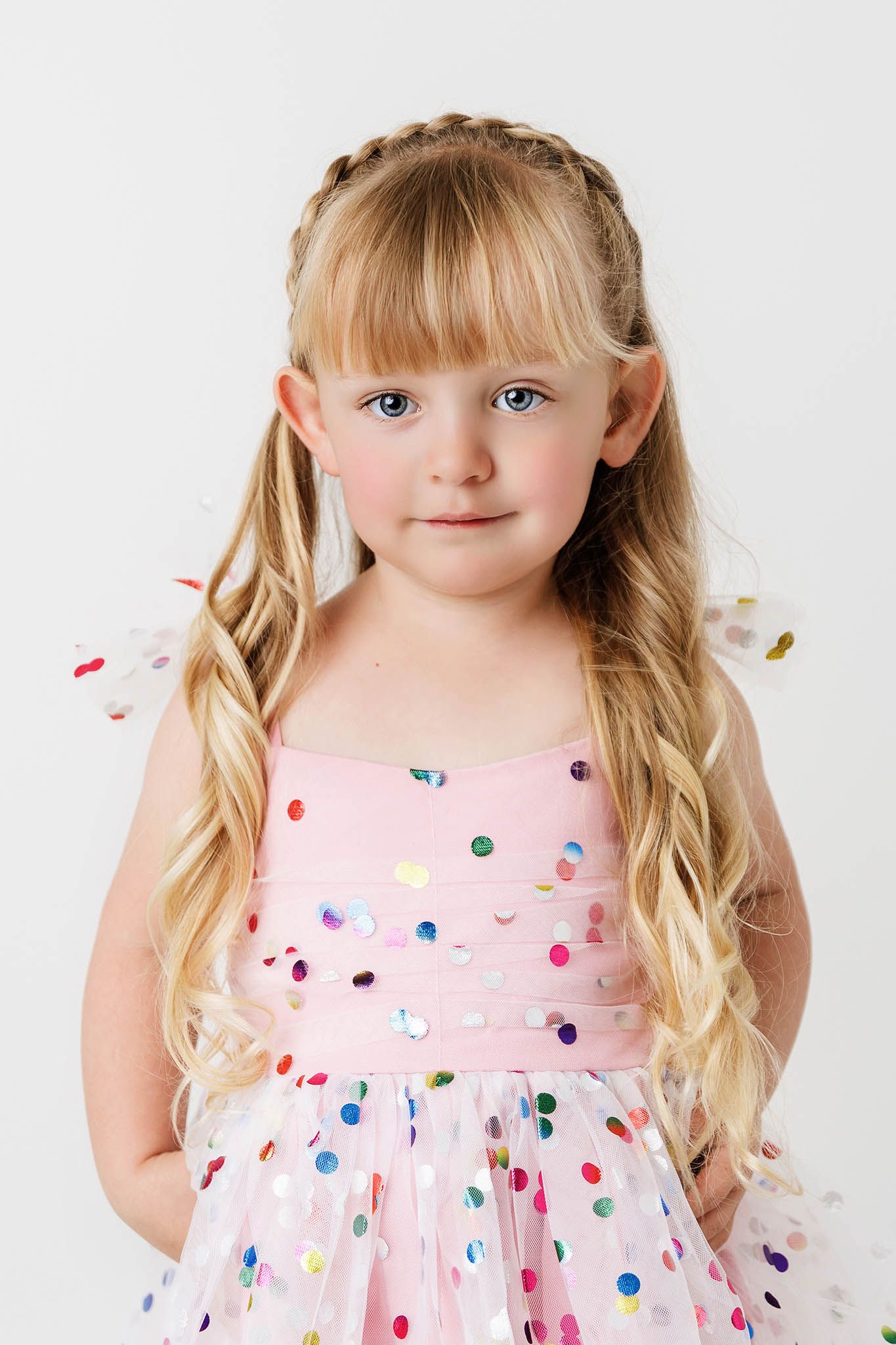 Moreno Valley child photographer: cute little girls 4th birthday photoshoot.