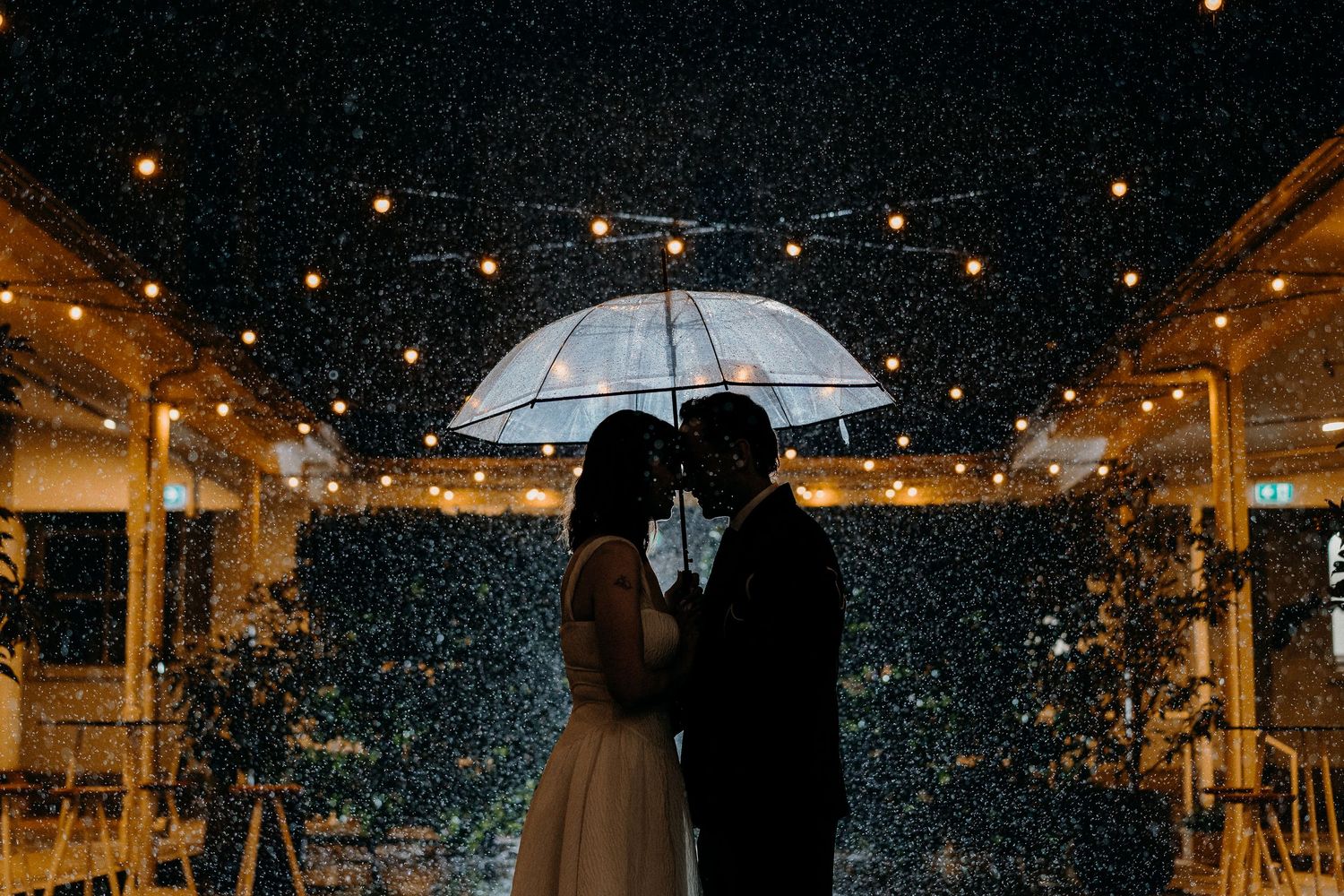 Wedding photographer in melbourne australia, country, laid-back, premium style