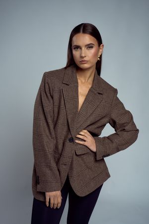 model Lizzy van Rijnsberk, photo Jeroen Nieuwstad, muah Shannon Gallore