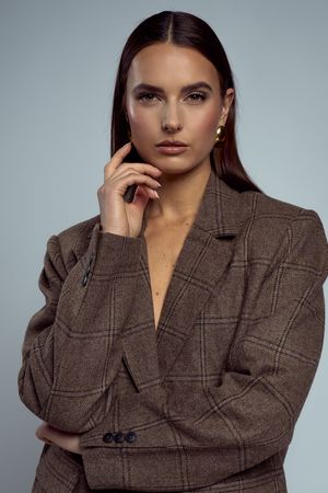 model Lizzy van Rijnsberk, photo Jeroen Nieuwstad, muah Shannon Gallore