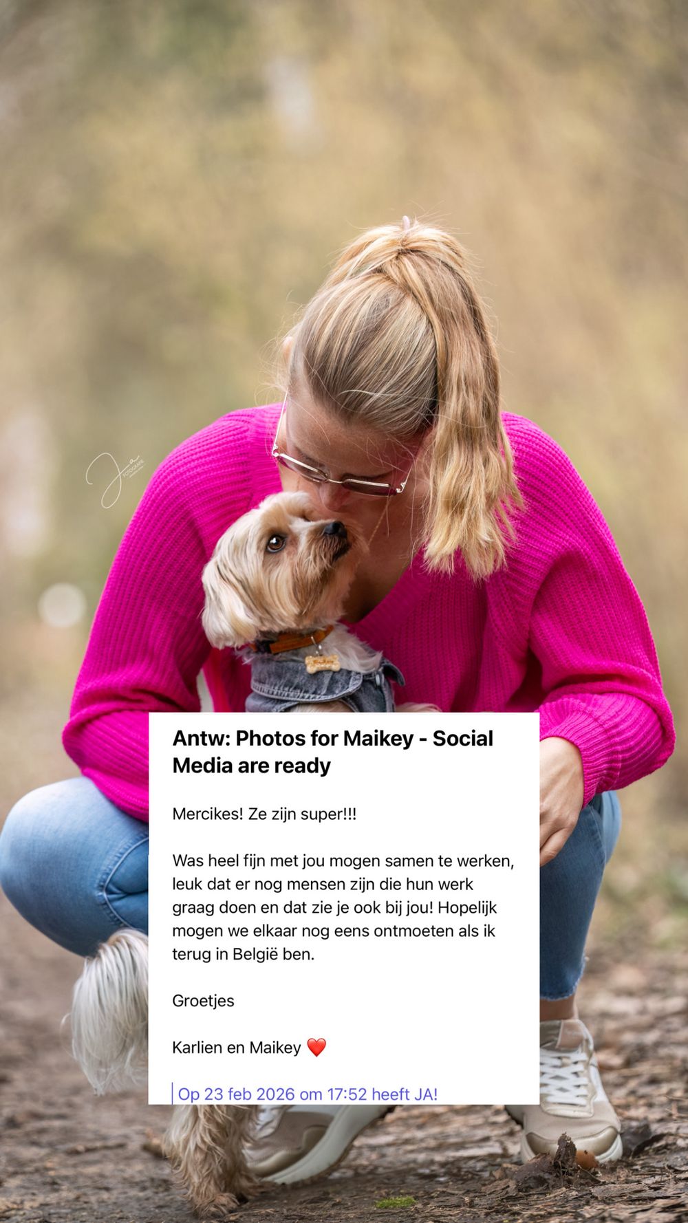 Paardenfotografie België portret van hond met eigenaar JA Fotografie. De band tussen mens en dier, de band tussen hond en eigenaar