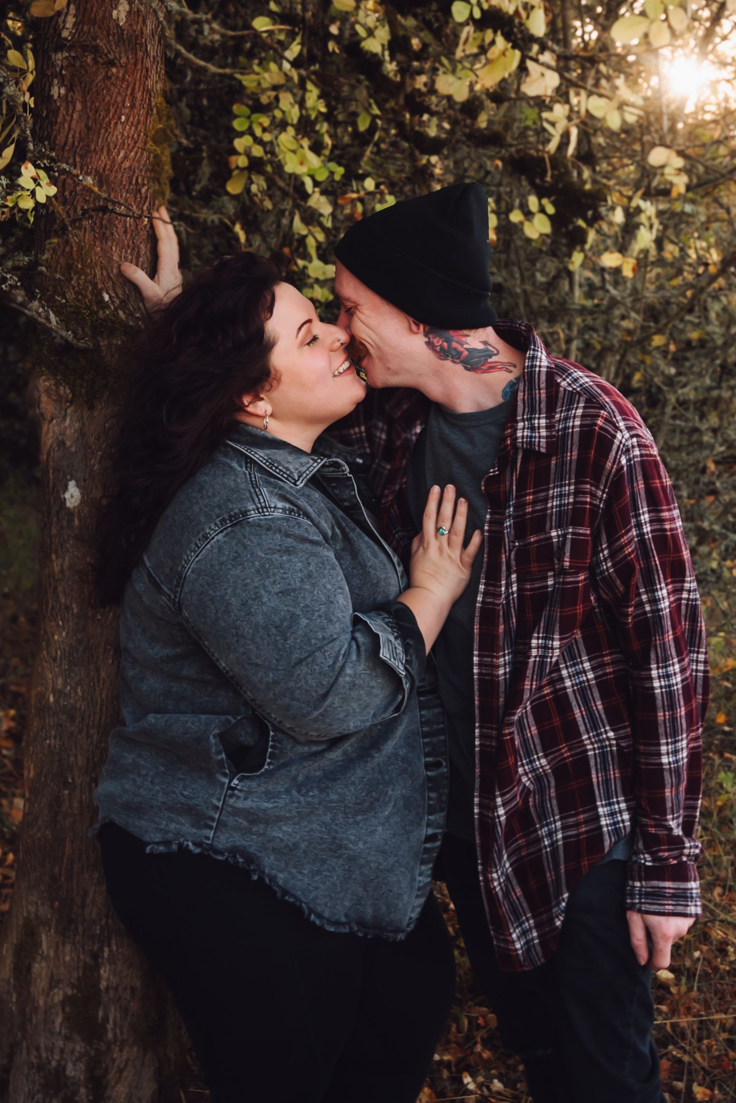 A kiss in the fall foliage