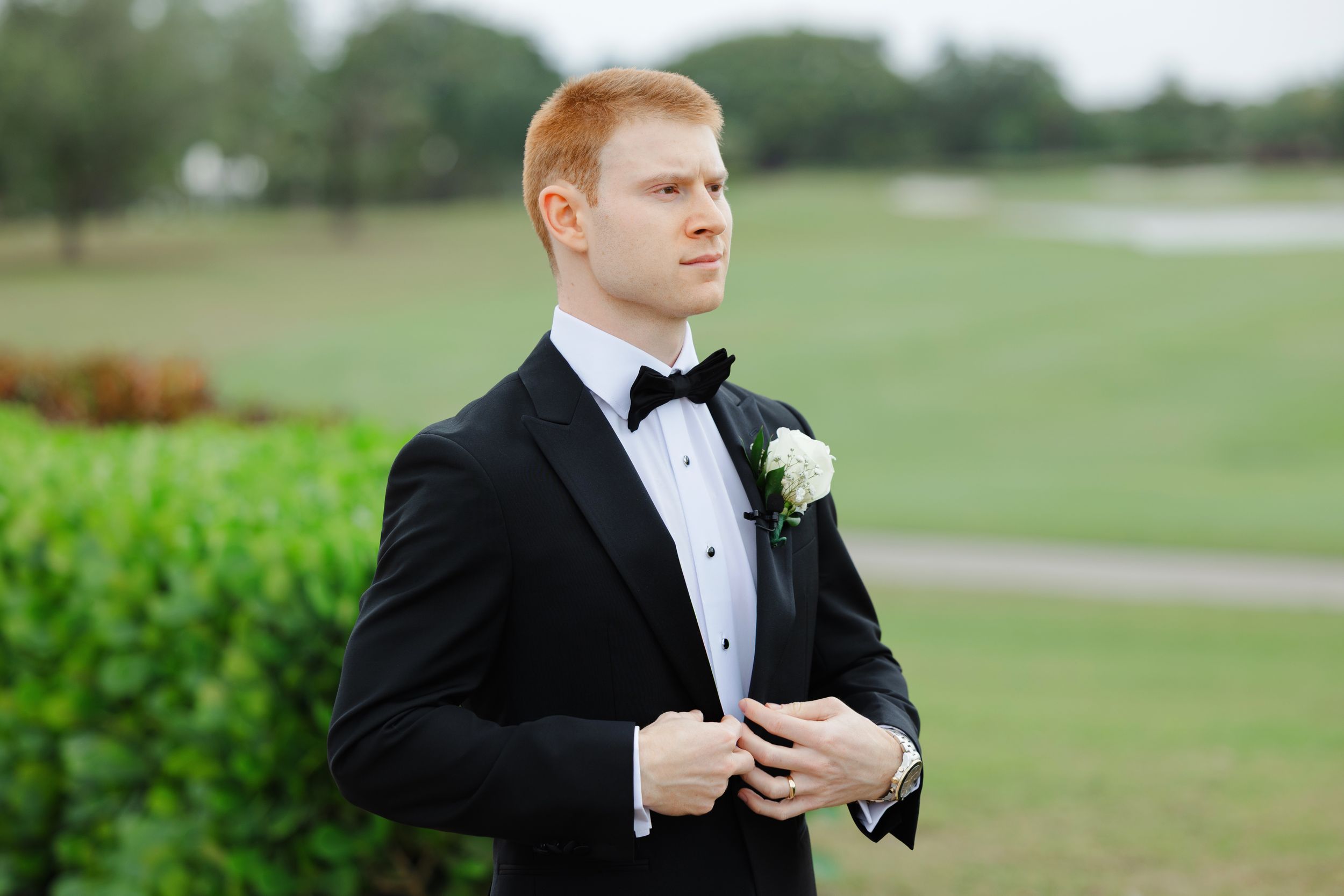 Groom at BallenIsles Country Club in Palm Beach during a wedding photographed by Ohio photographer Tom Forrest.