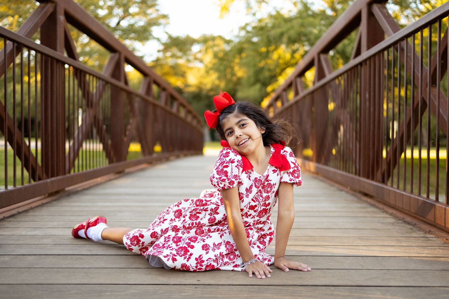 Children's photography taken in the fall at Landa Park in New Braunfels, Texas.