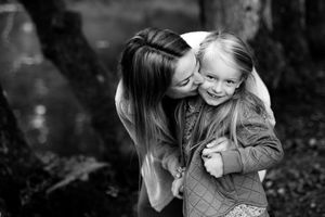 Familie Fotograf Jane Søndberg, min mand og jeg er helt blæst bagover over af billederne! Fotograf i særklasse! Vi kommer helt sikkert igen.