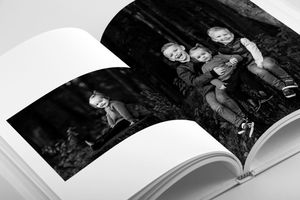 Fineste fotobøger hos førende fotograf i Hammel. Fotograf Familiefotograf. Silkeborg fotografering.
