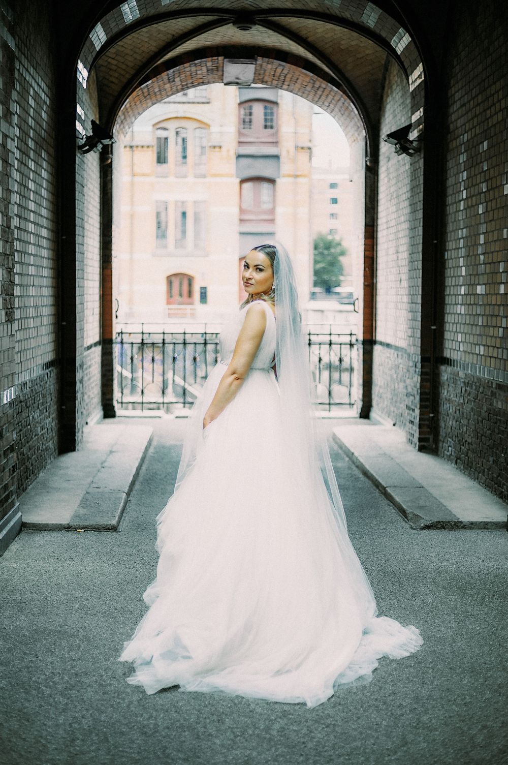 Hochzeitstanz, Brautpaar, Hochzeit, bride, groom, fist dance, first look, love, wedding, elegant , speicherstadt hamburg,