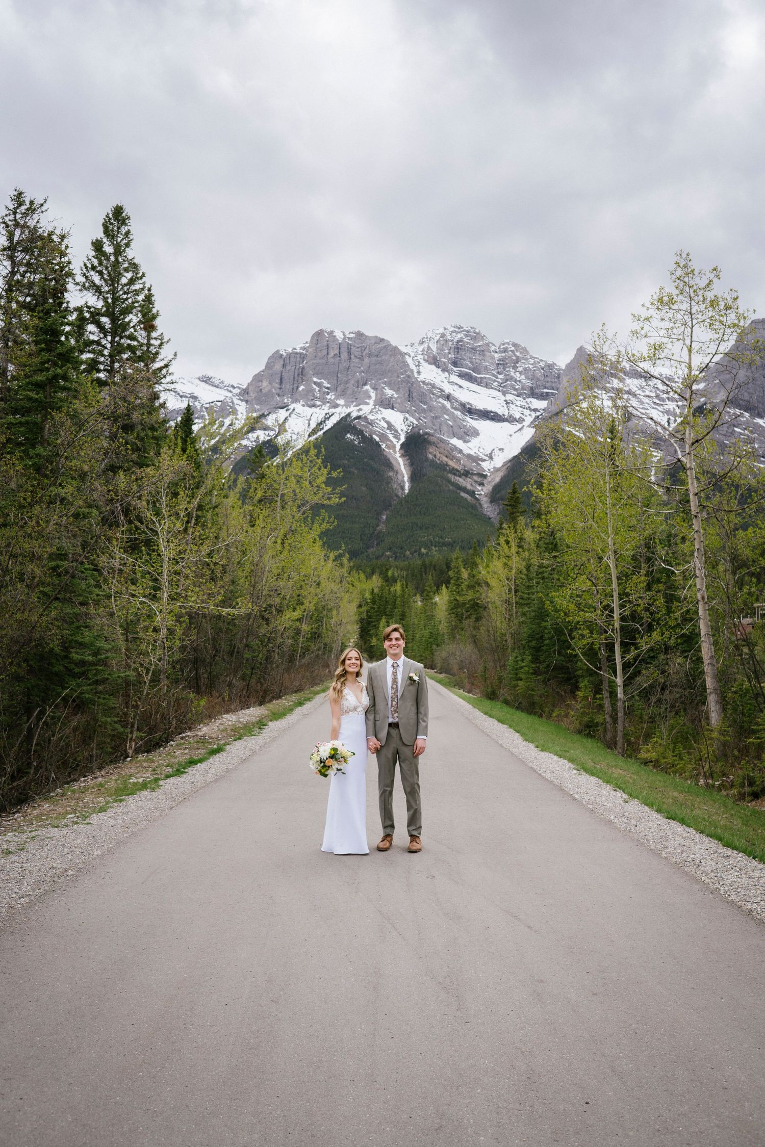 Canmore Elopement Wedding Photographer
Canmore Wedding Photographer