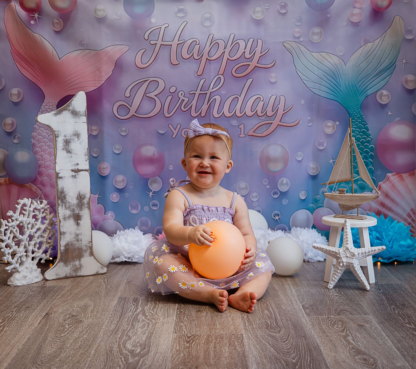 Little mermaid cake smash set for a professional cake smash photo shoot