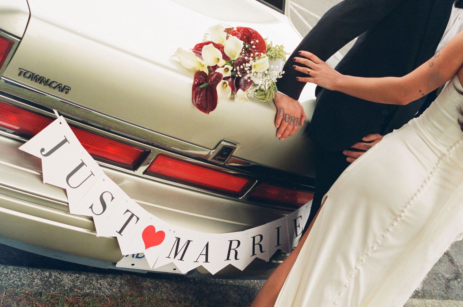 campbell river wedding photographer. comox valley. elopement. film.