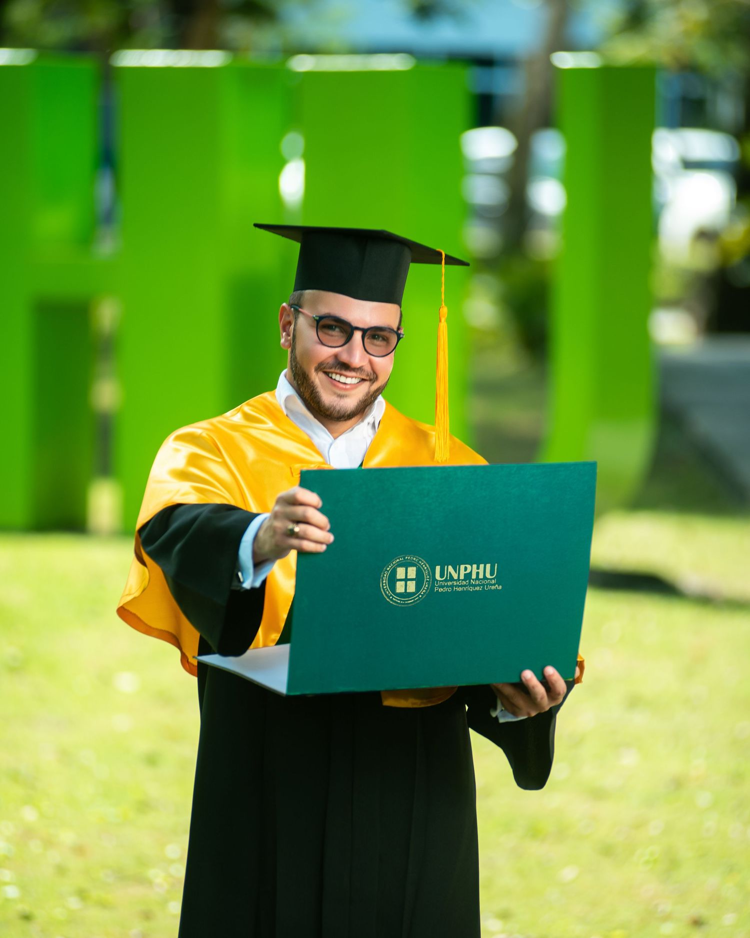 fotógrafo profesional para graduación UNPHU

sesiones fotográficas universitarias UNPHU

fotografía de graduación en estudio y exterioUNPHU