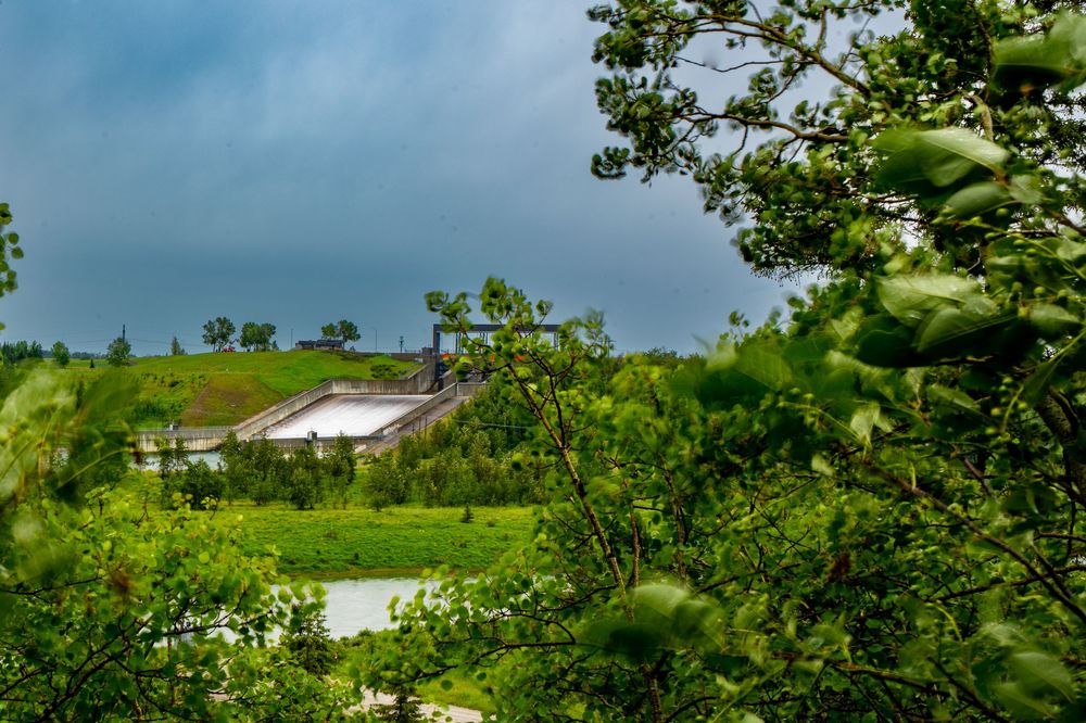Dixon Dam, Spruce View, AB