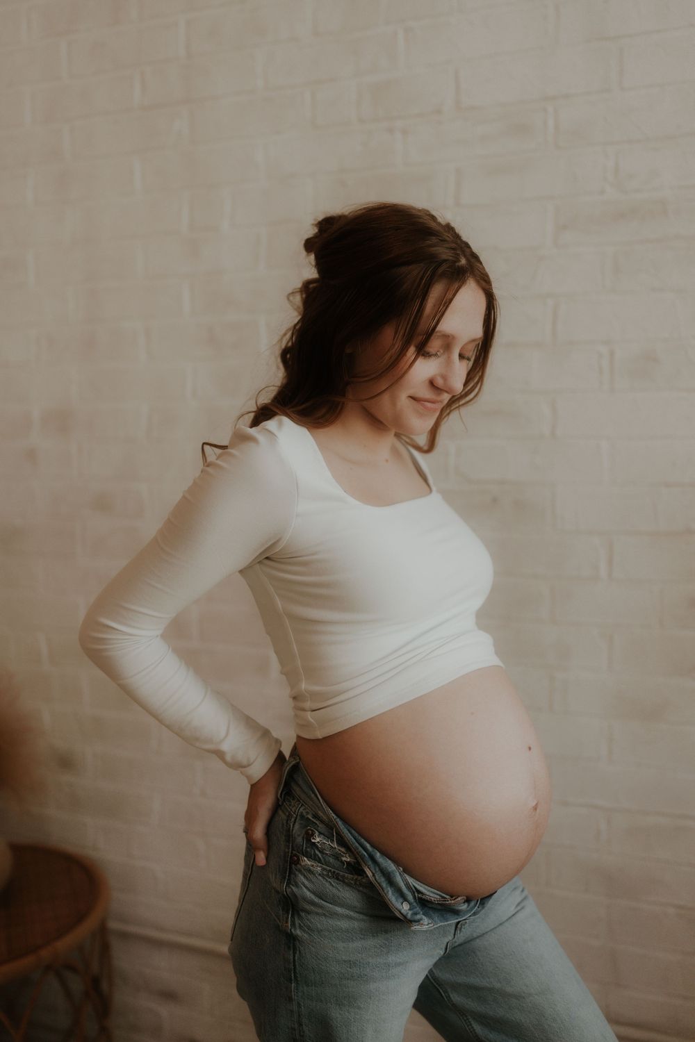 Maternity photographer in Conroe, Willis, Montgomery, the Woodlands, and surrounding areas.