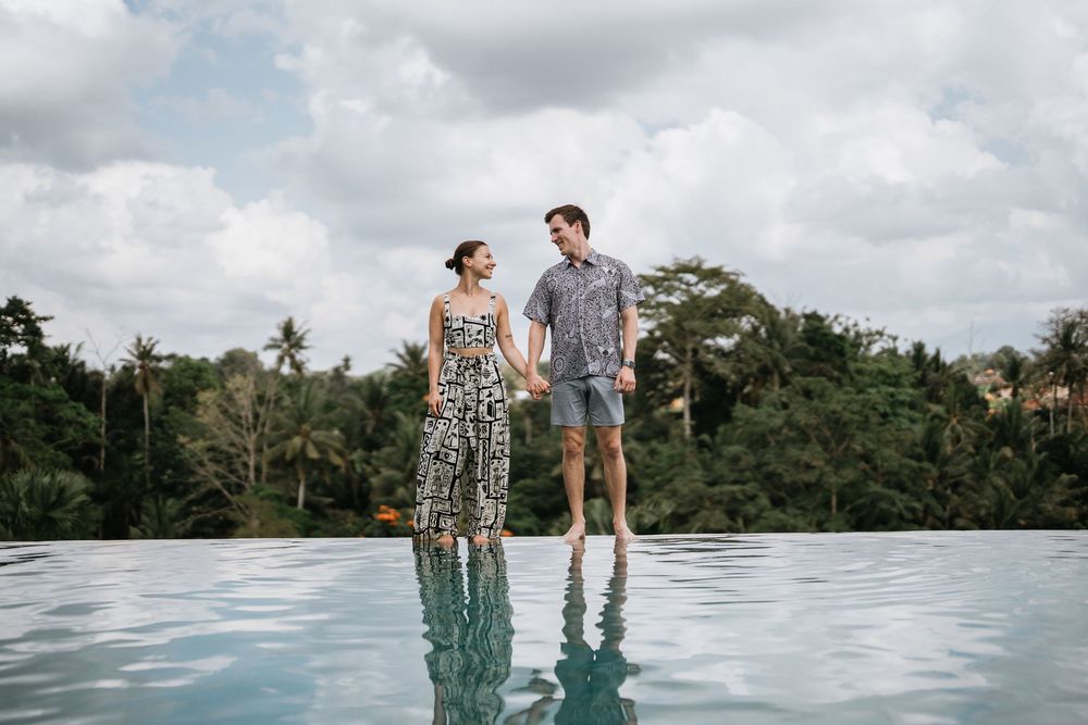 Bali couple photography service at Adiwana Bisma