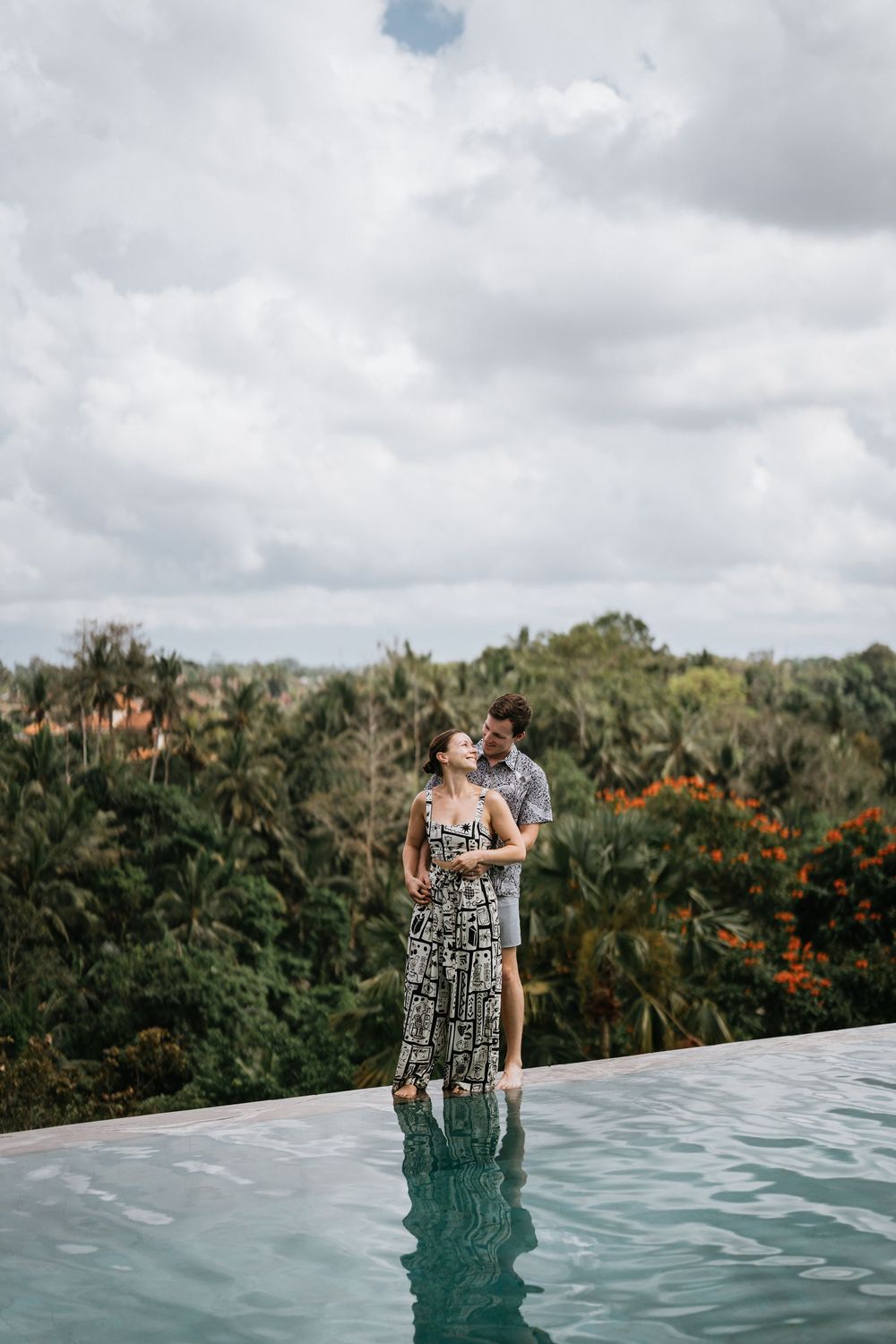 Bali couple photography service at Adiwana Bisma