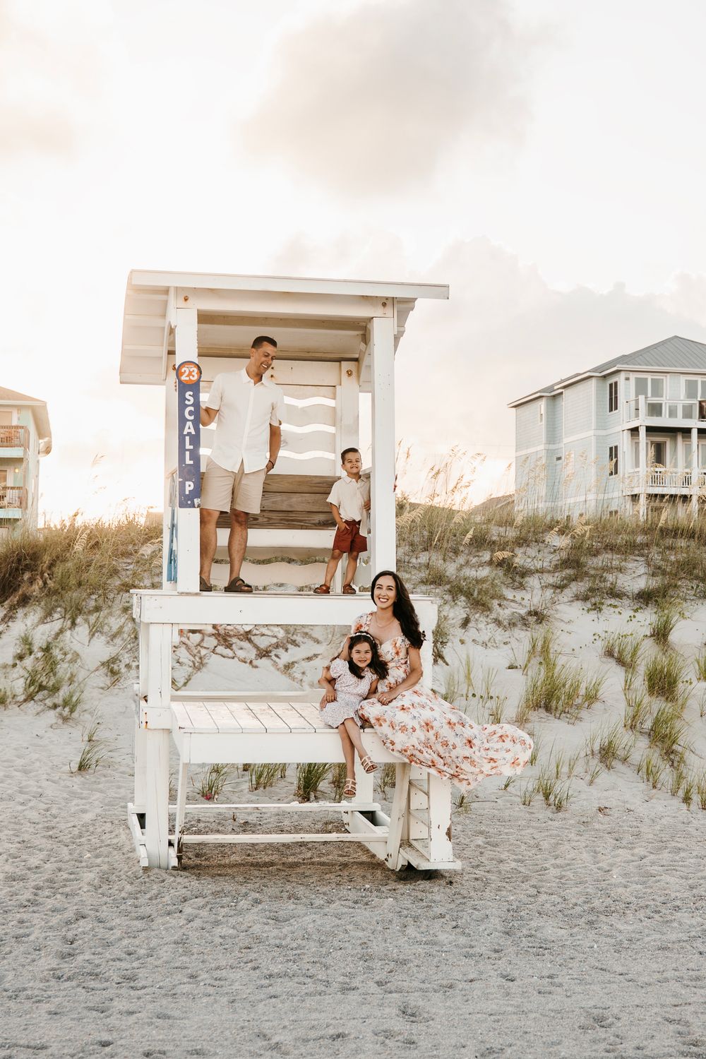 Carolina Beach Family photographer. Emerald Isle Family Photographer. AKL Photo and Films. Lifestyle Topsail photographer.