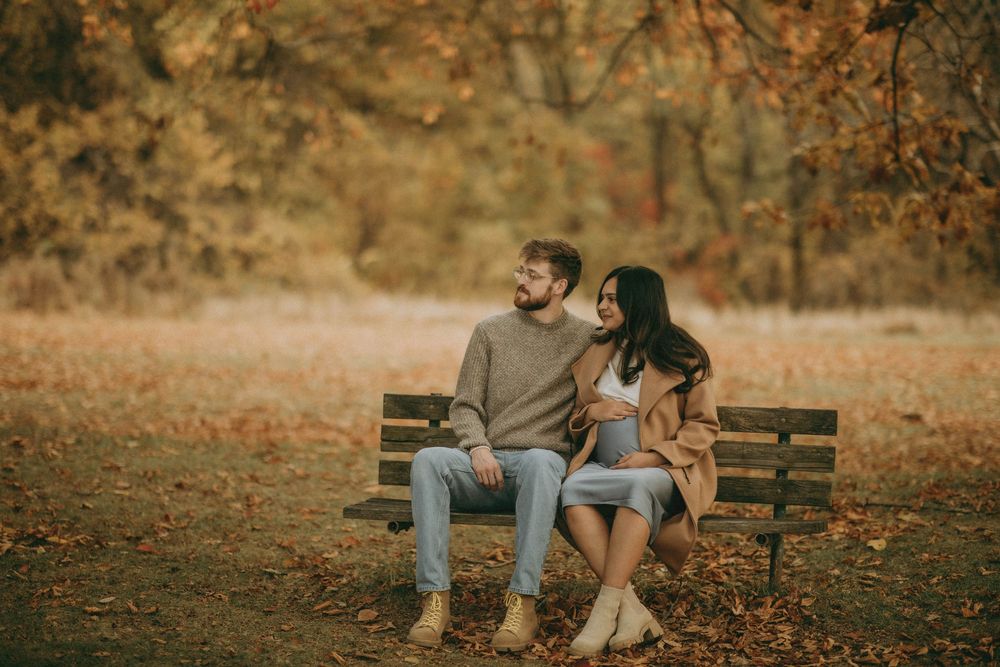 pittsburgh pa photographer hardwood acers mansion maternity session fall pennsylvania indiana pa phototgrapher