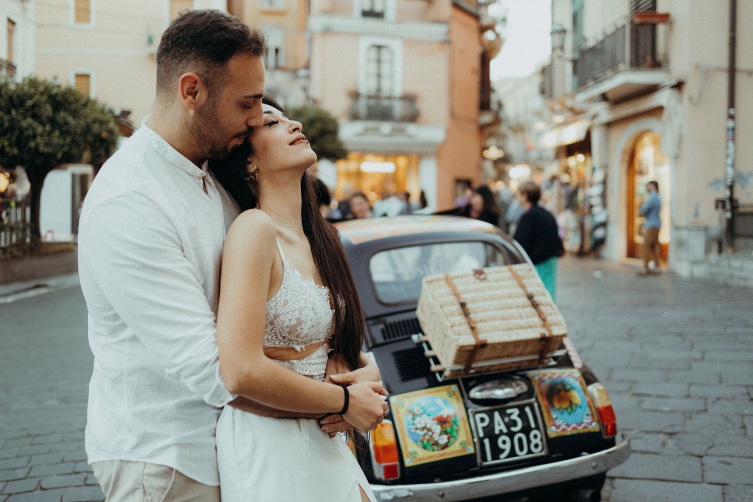 Taormina couple photoshoot Couple photo, Taormina historic center. Romantic Sicily, unique memories
Destination couple photography