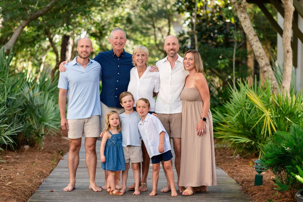 30a beach photographer Elizabeth Laird Photography capturing families on vacation in Rosemary Beach, FL.
