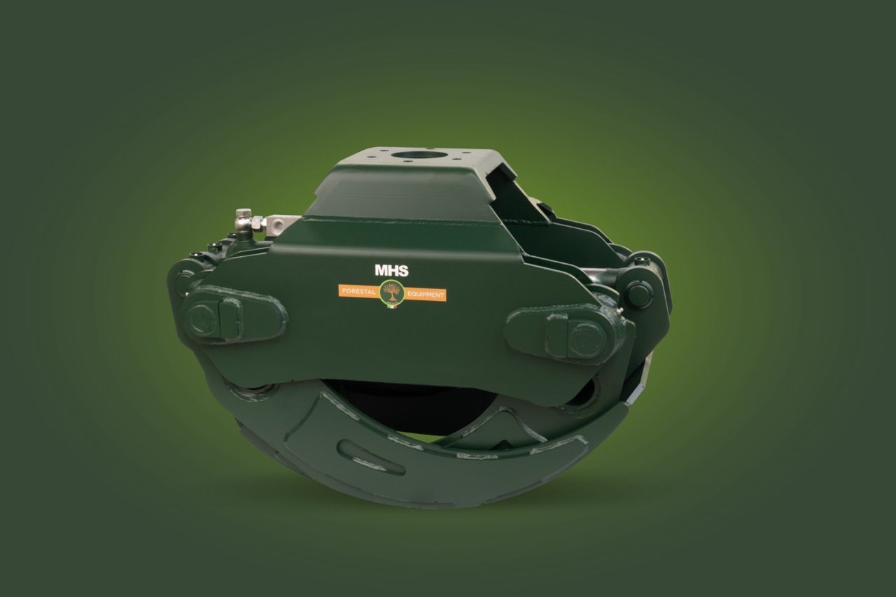 Professional forestry grapple attachment shown in dark green against gradient background.