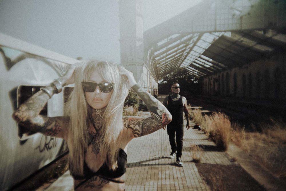 Raw and documentary Las Vegas engagement shoot in abandoned location