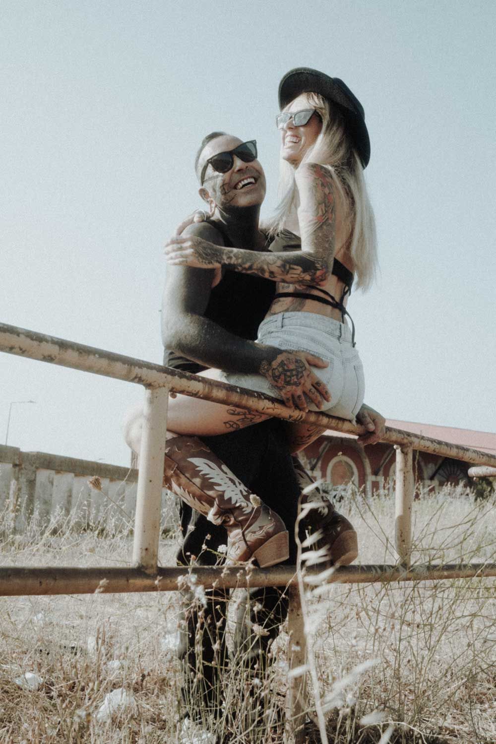 Intimate Las Vegas elopement photography with couple embracing