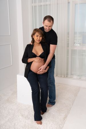 Experience the most elegant maternity photoshoot in Dubai with MohaStudio.
the best maternity photography experiences in Dubai and the UAE