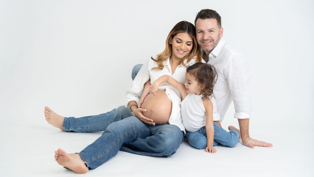 Experience the most elegant maternity photoshoot in Dubai with MohaStudio.
the best maternity photography experiences in Dubai and the UAE