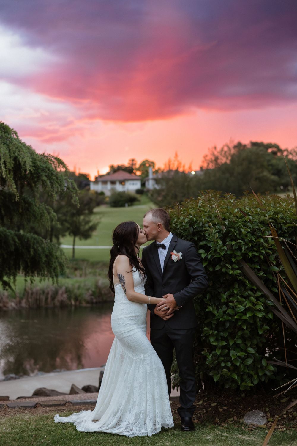 Inverell wedding bride and groom portrait