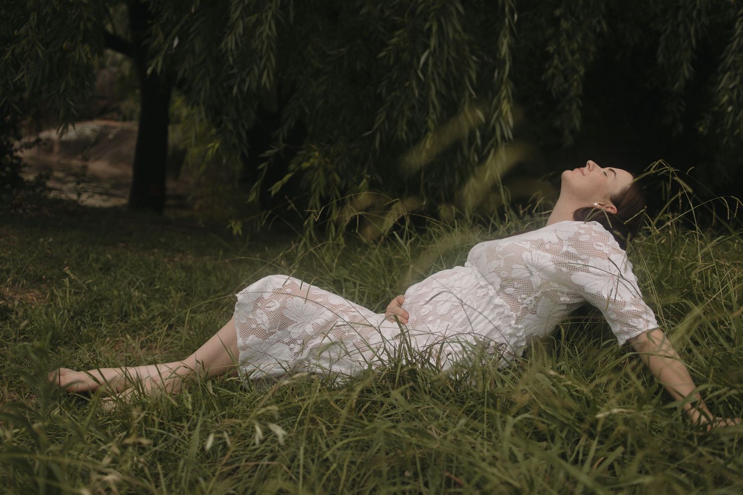 Outdoor Inverell maternity photography