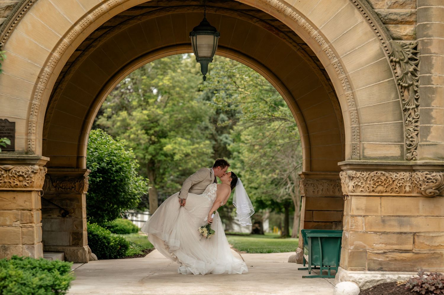 Angola Wedding, Northeast Indiana Wedding photographer