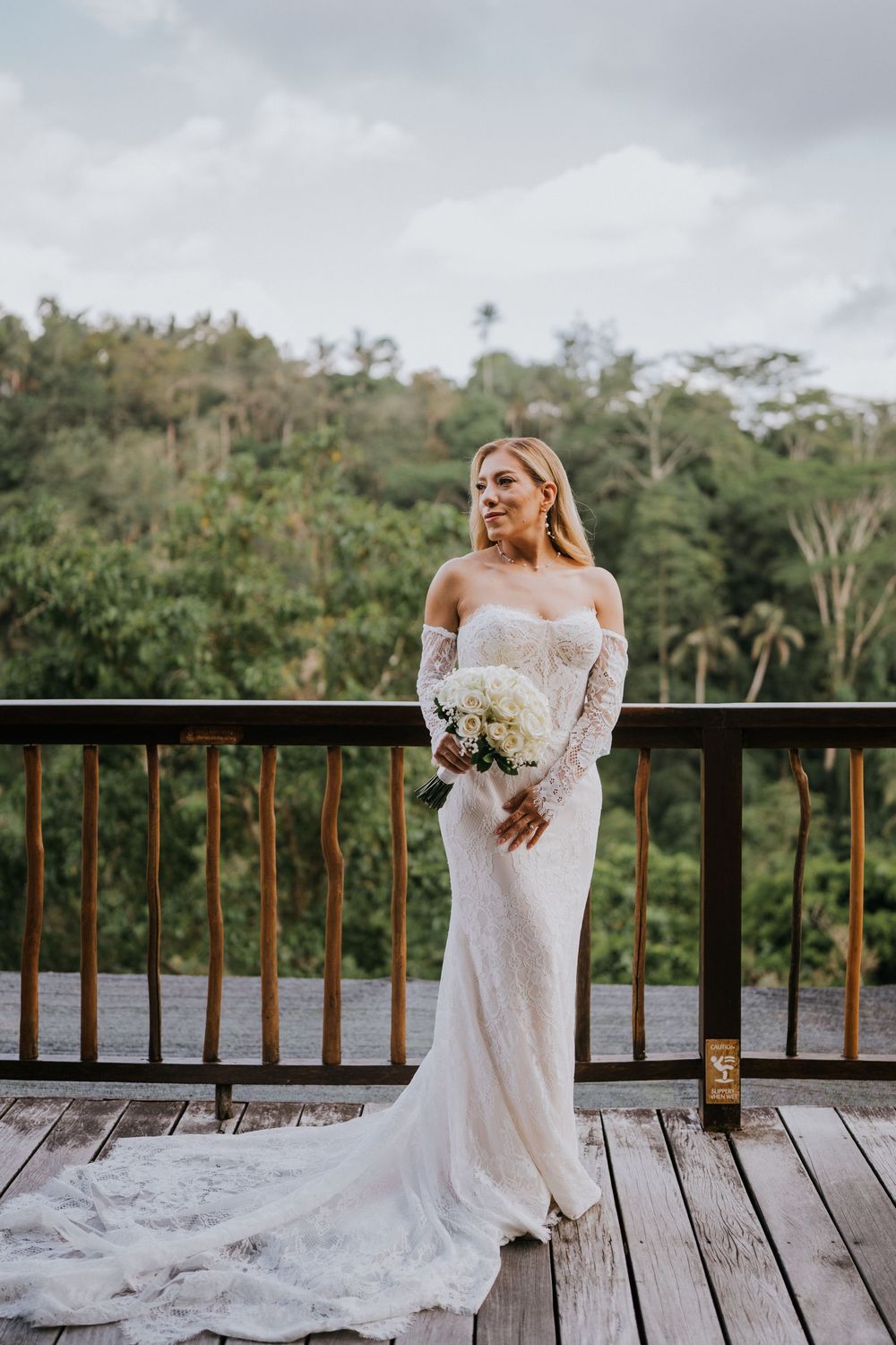 Bali resort wedding photography with jungle view ceremony